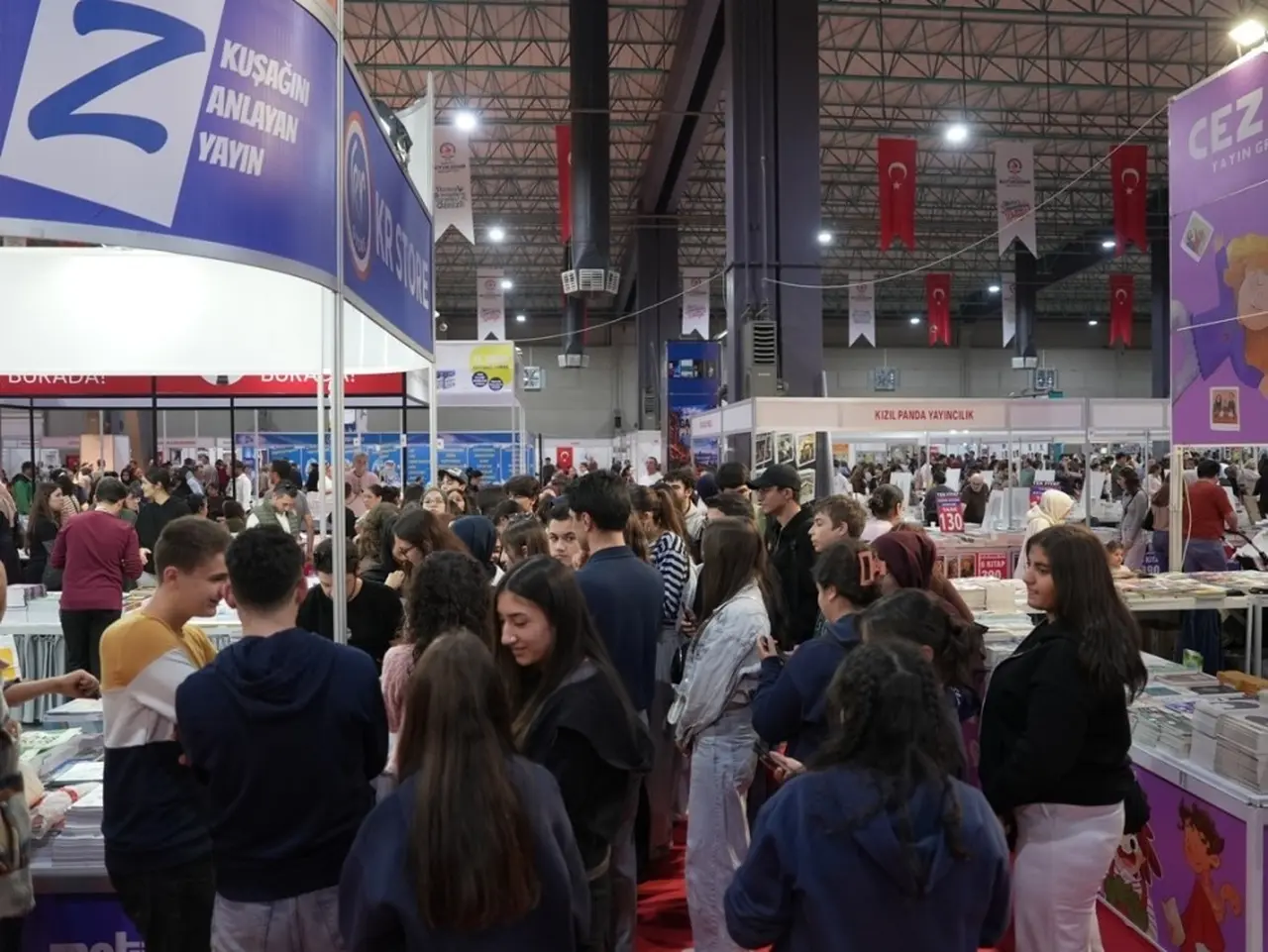 Denizli TÜYAP Kitap Fuarı rekor katılımla sona erdi