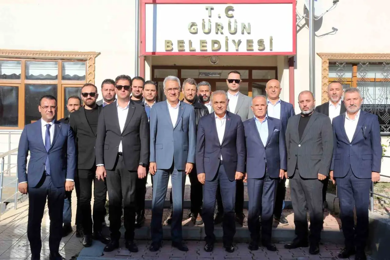 STSO Başkanı Zeki Özdemir: "İyi günde, kötü günde her dönem üyelerimizin yanındayız"