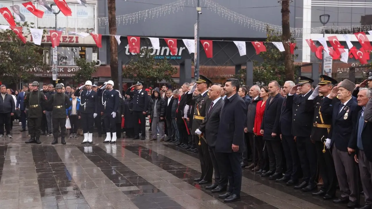 Arnavutköy’de Cumhuriyet coşkusu 7’den 70’e tören ve etkinliklerle kutlandı