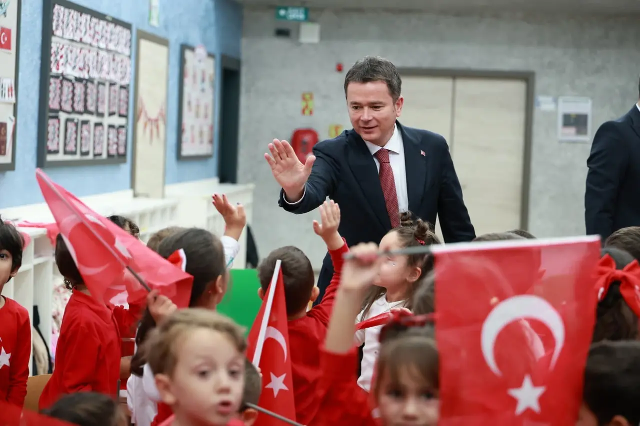 Osmangazi’de cumhuriyet coşkusu kreşlere taştı