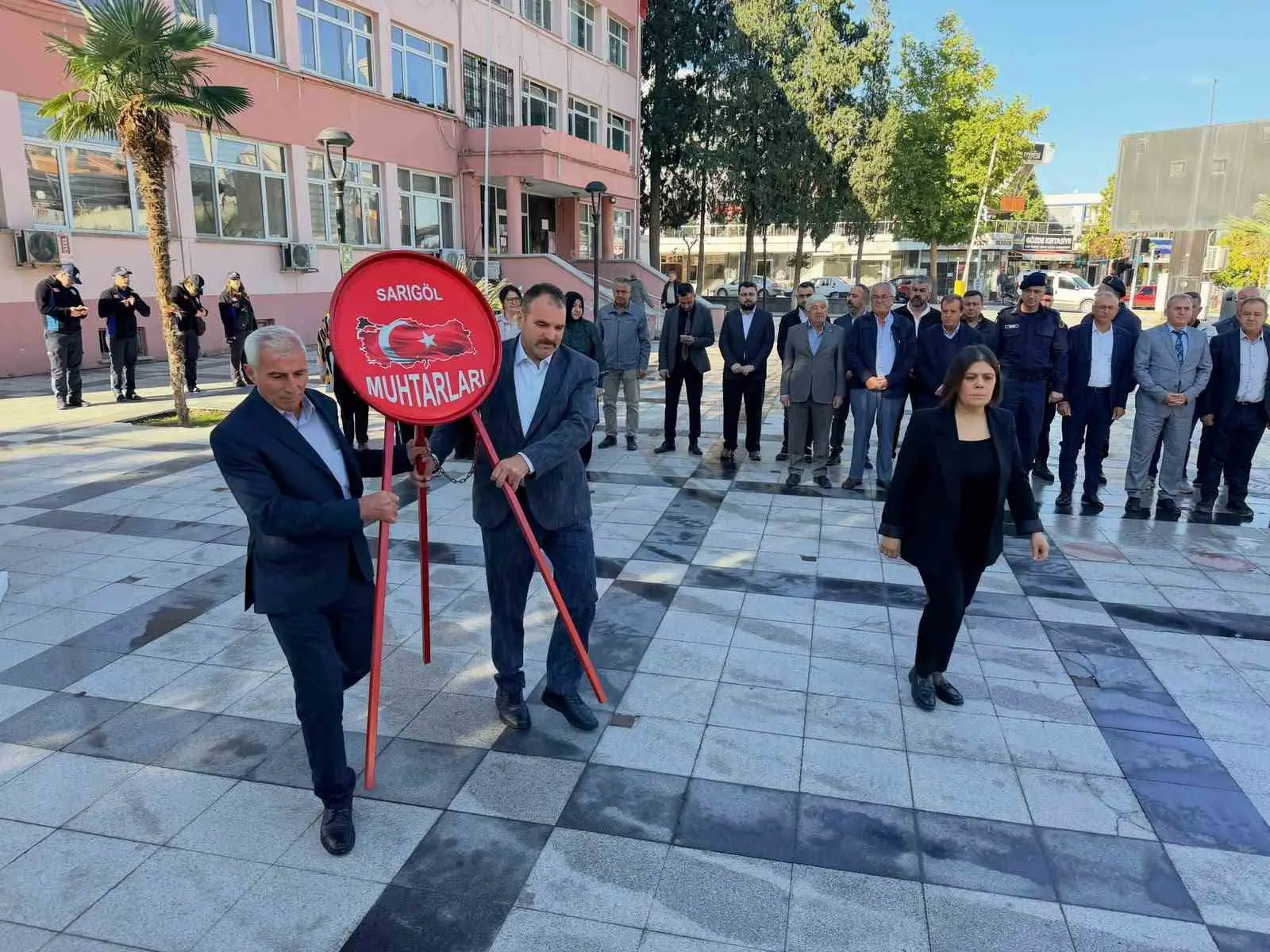 Sarıgöl’de 35 muhtar için anlamlı tören