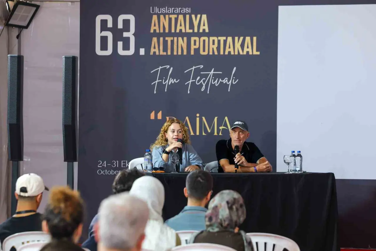 Altın Portakal’da görüntü yönetmenliği ve senaryo üzerine iki ayrı söyleşi gerçekleşti