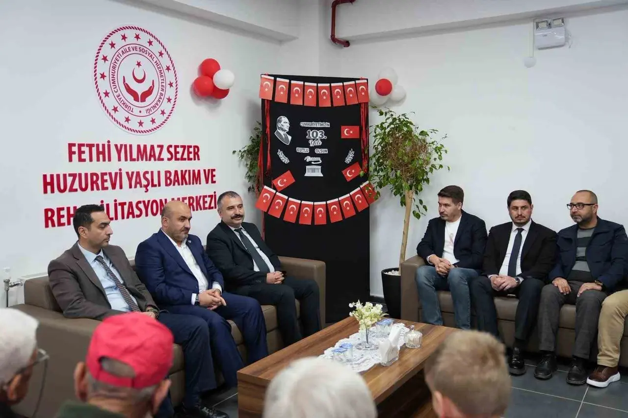 Eskişehir’de Cumhuriyet’in 103. yılında anlamlı buluşma