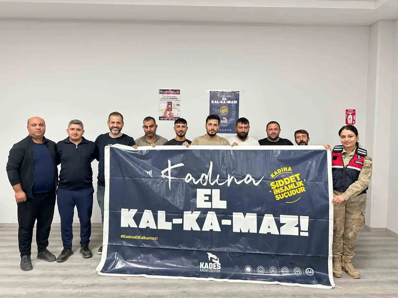 Kilis’te jandarmadan kadına yönelik şiddetle mücadele bilgilendirmesi