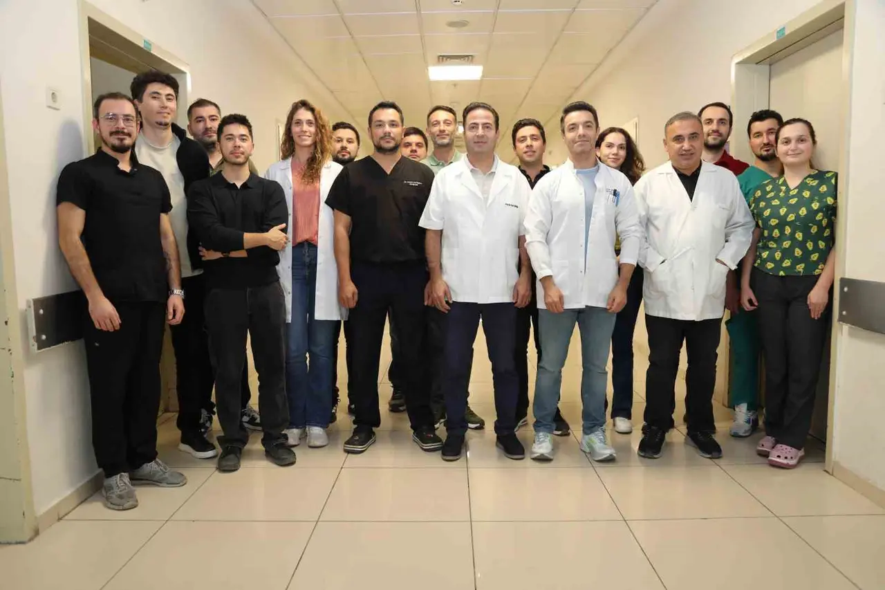 Açık kalp ameliyatına gerek kalmadan mitral kapak onarımı gerçekleştirildi