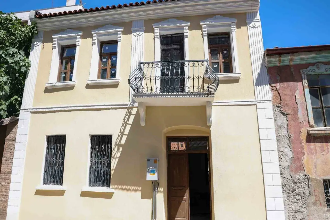 Başkan Yetişkin’den Efeler’e Atatürk Kültür Evi