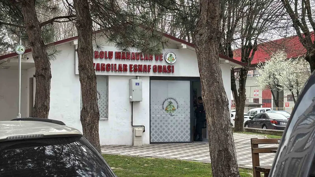 Bolu’da 508 bin liralık zimmet davasında pazarcılar konuştu: "Paraları kendi rızamızla verdik"