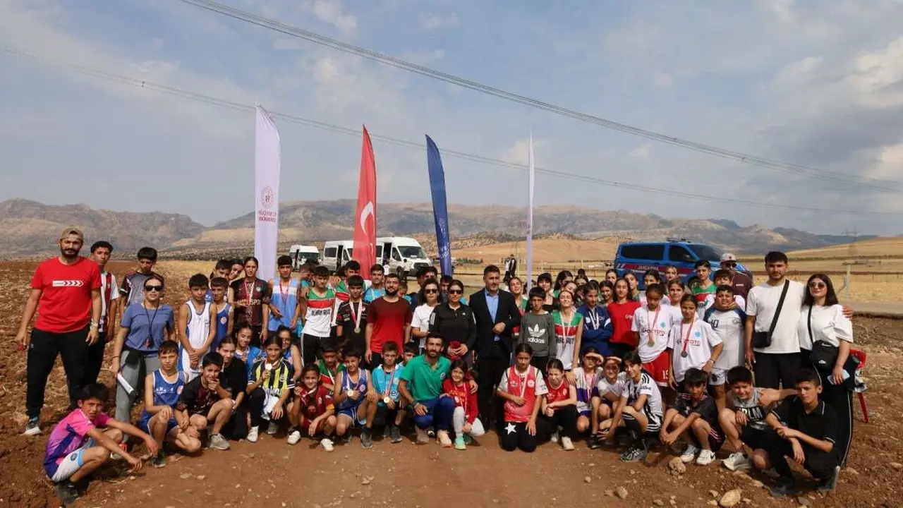 Şırnak’ta Yükselen Yıldızlar Kros Ligi il seçmesi düzenlendi