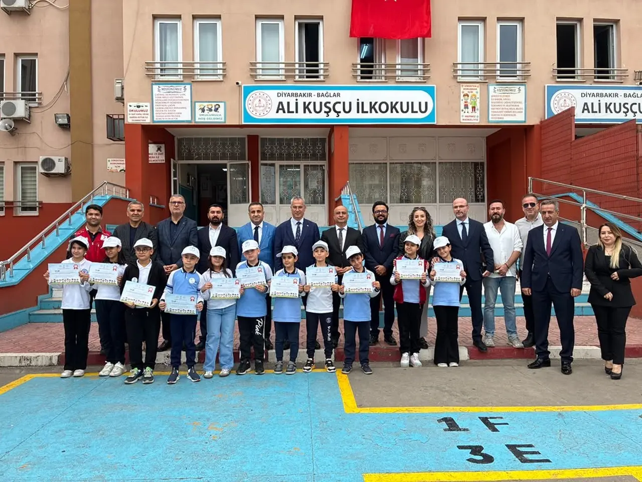 Diyarbakır’da "Sağlıklı Çocuk, Sağlıklı Gelecek" programı sürüyor