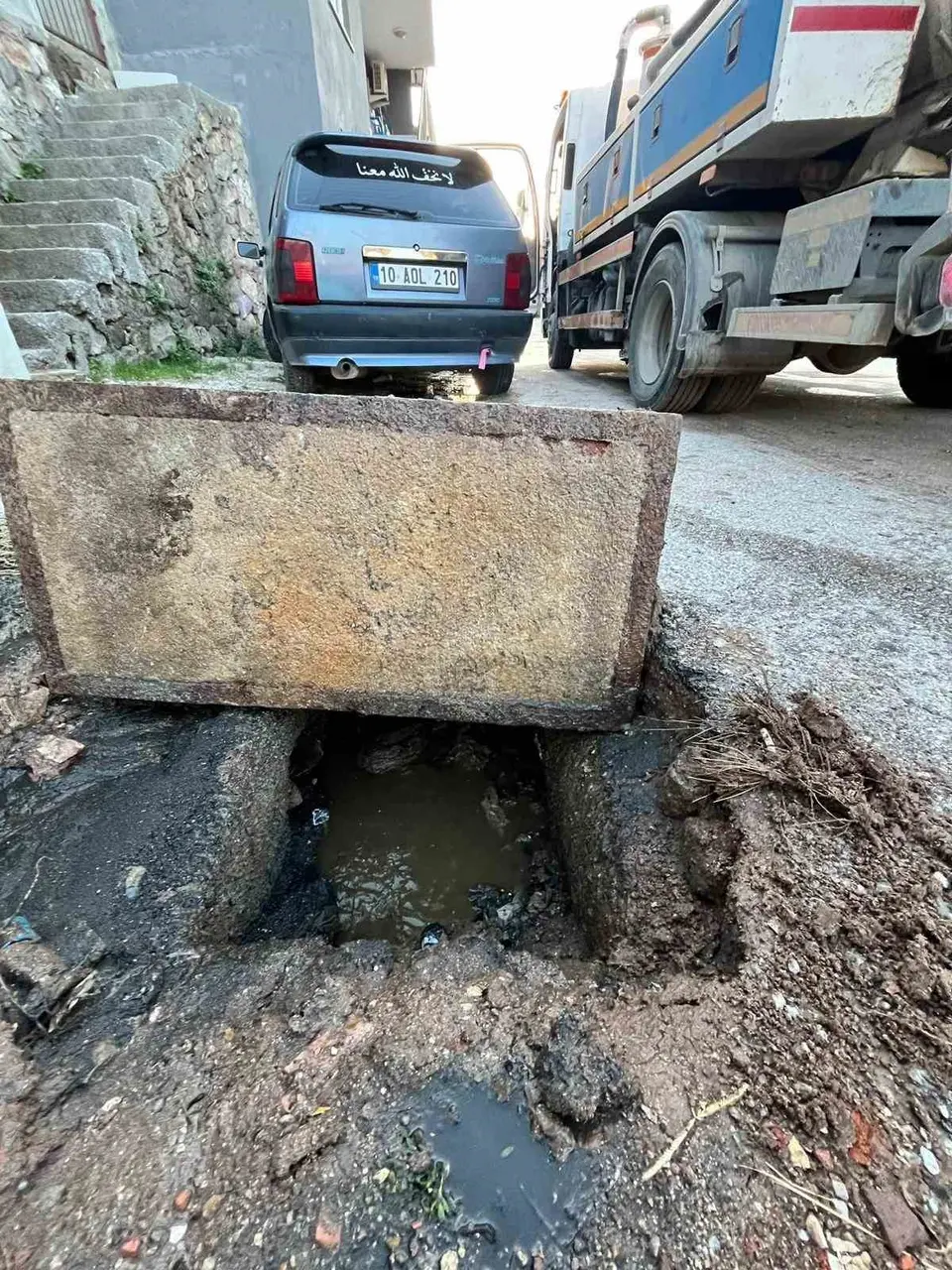 BASKİ’’den Ayvalık’ta kanalizasyon temizliği
