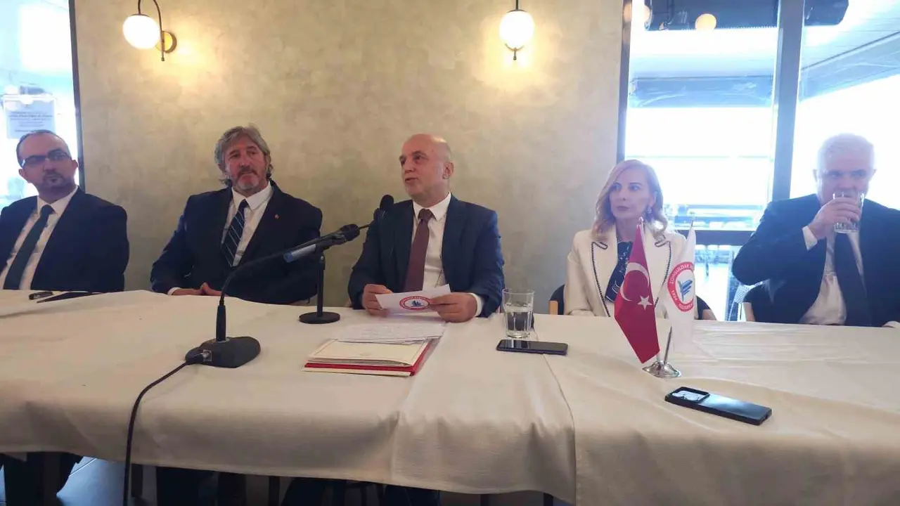 BEUN Rektörü Ulusoy basın mensuplarıyla buluştu, üniversitenin yeni dönem projelerini açıkladı