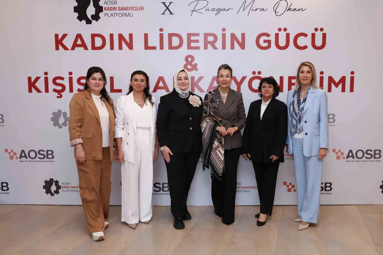AOSB’de kadın liderliği ve kişisel marka yönetimi konuşuldu