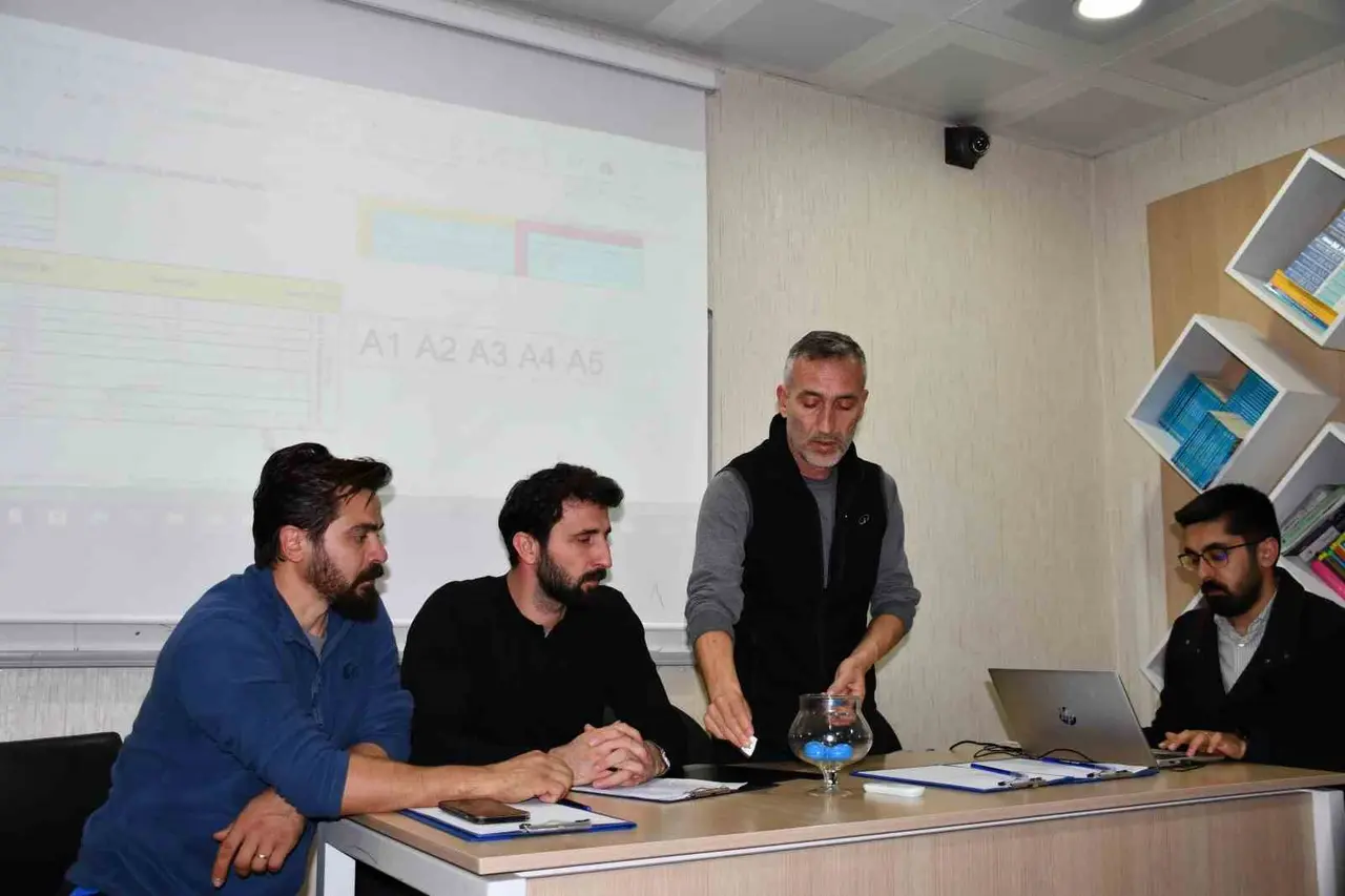Vezirköprü’de okul sporları sezonu hazırlıkları