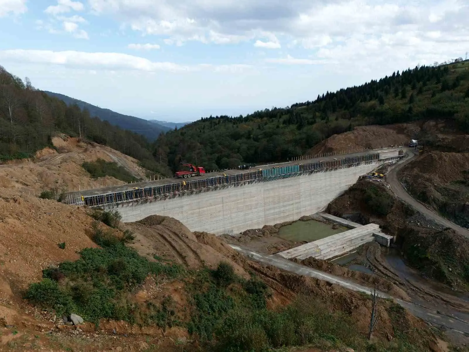 Uçarsu Göleti Trabzon’un su ihtiyacına nefes olacak