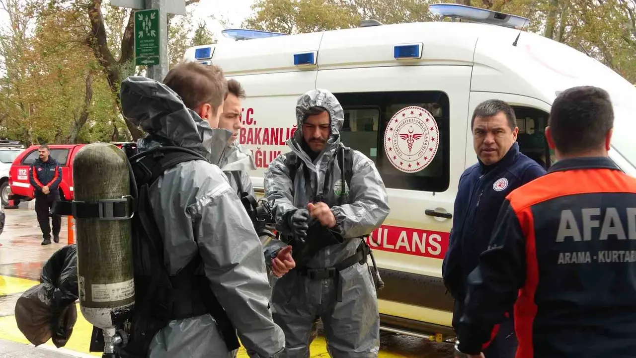 Çanakkale Havalimanı’nda gerçeği aratmayan KBRN tatbikatı