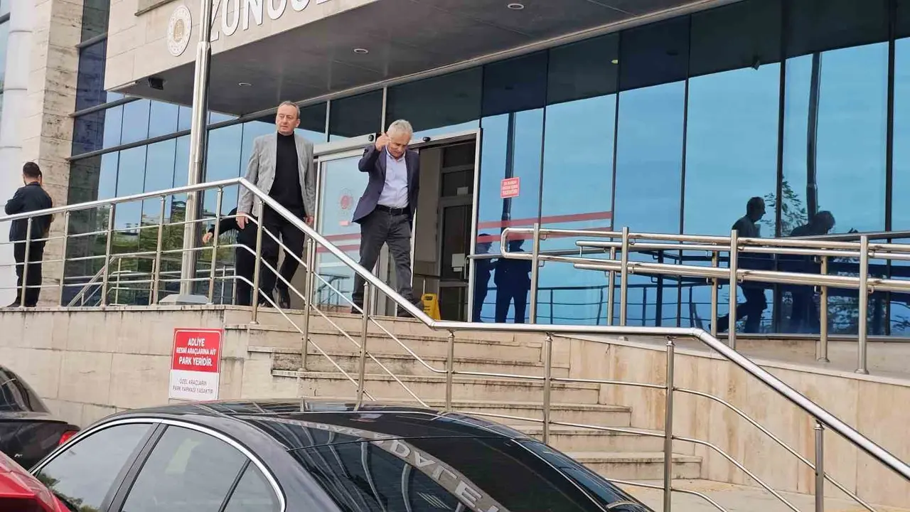 Zonguldak’ta olaylı İl Genel Meclisi seçimi davasında sanıklar suçlamaları reddetti
