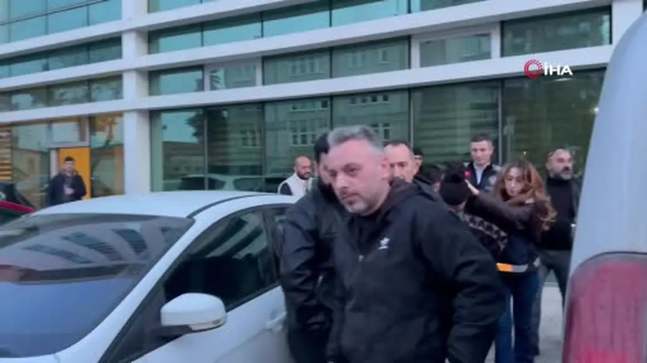 Samsun’da kan donduran cinayetin davasında kadın kocasını, oğlu babasını suçladı
