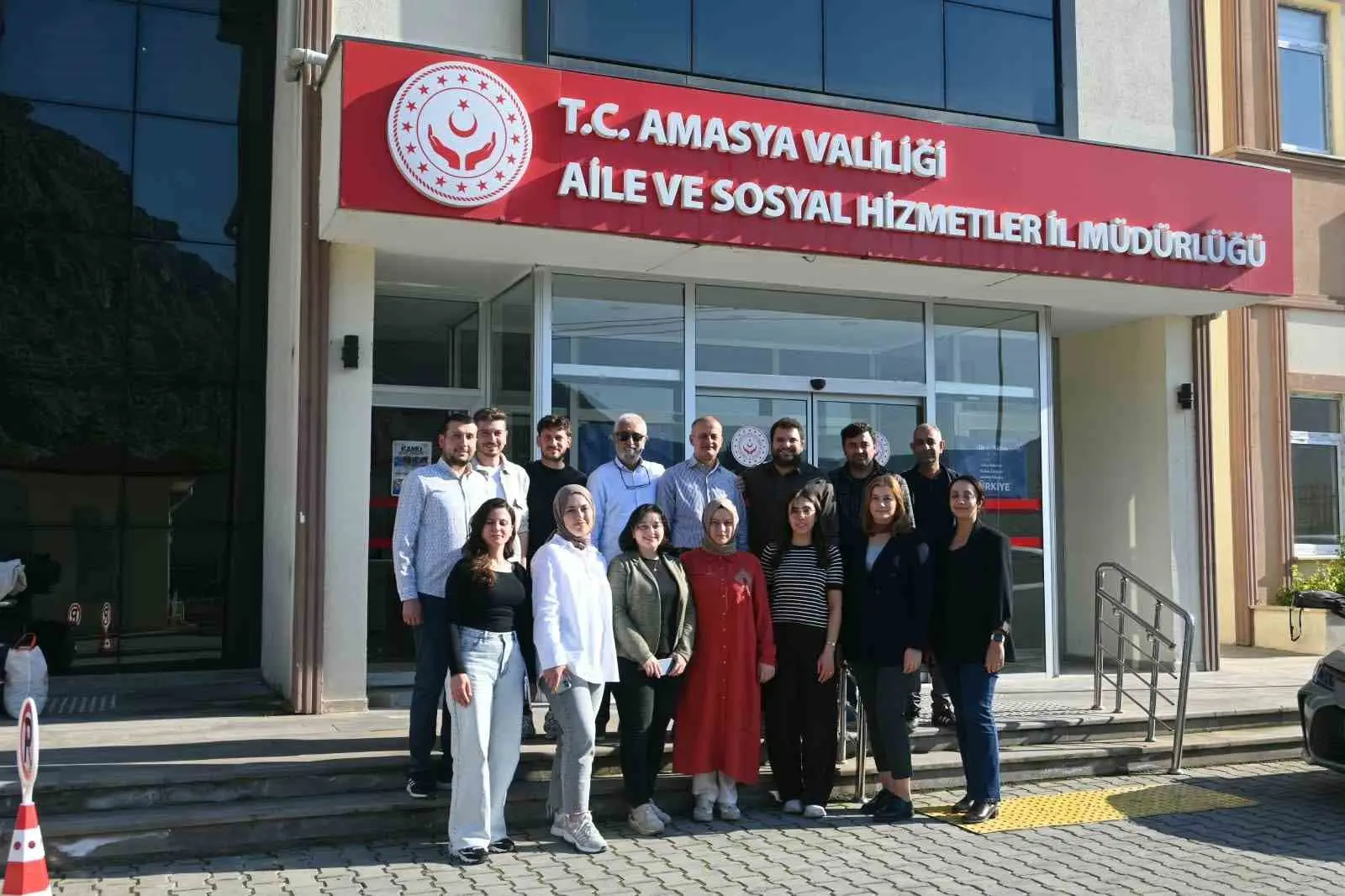 Amasya’da sosyal hizmet uzmanlarına yapay zekâ eğitimi