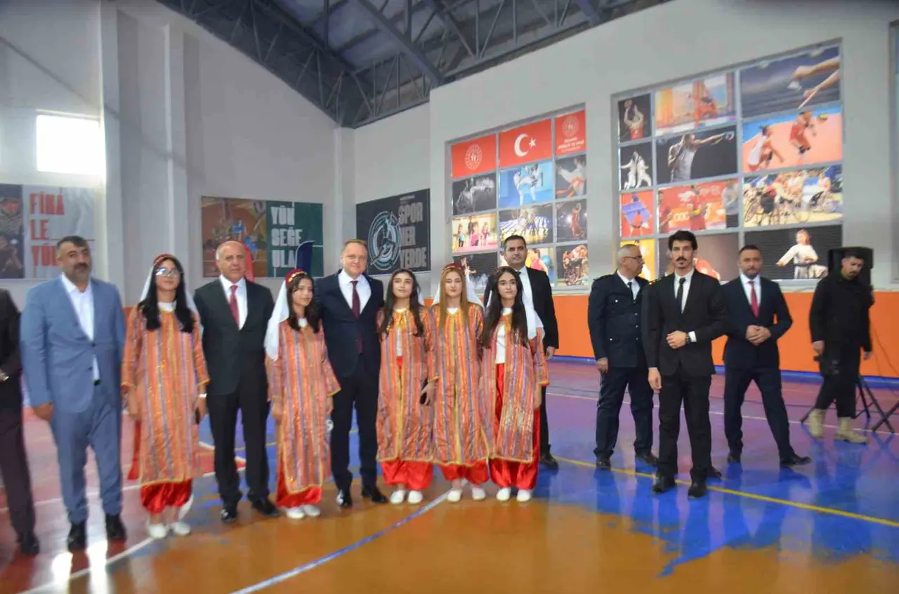Bulanık’ta 29 Ekim Cumhuriyet Bayramı coşkusu