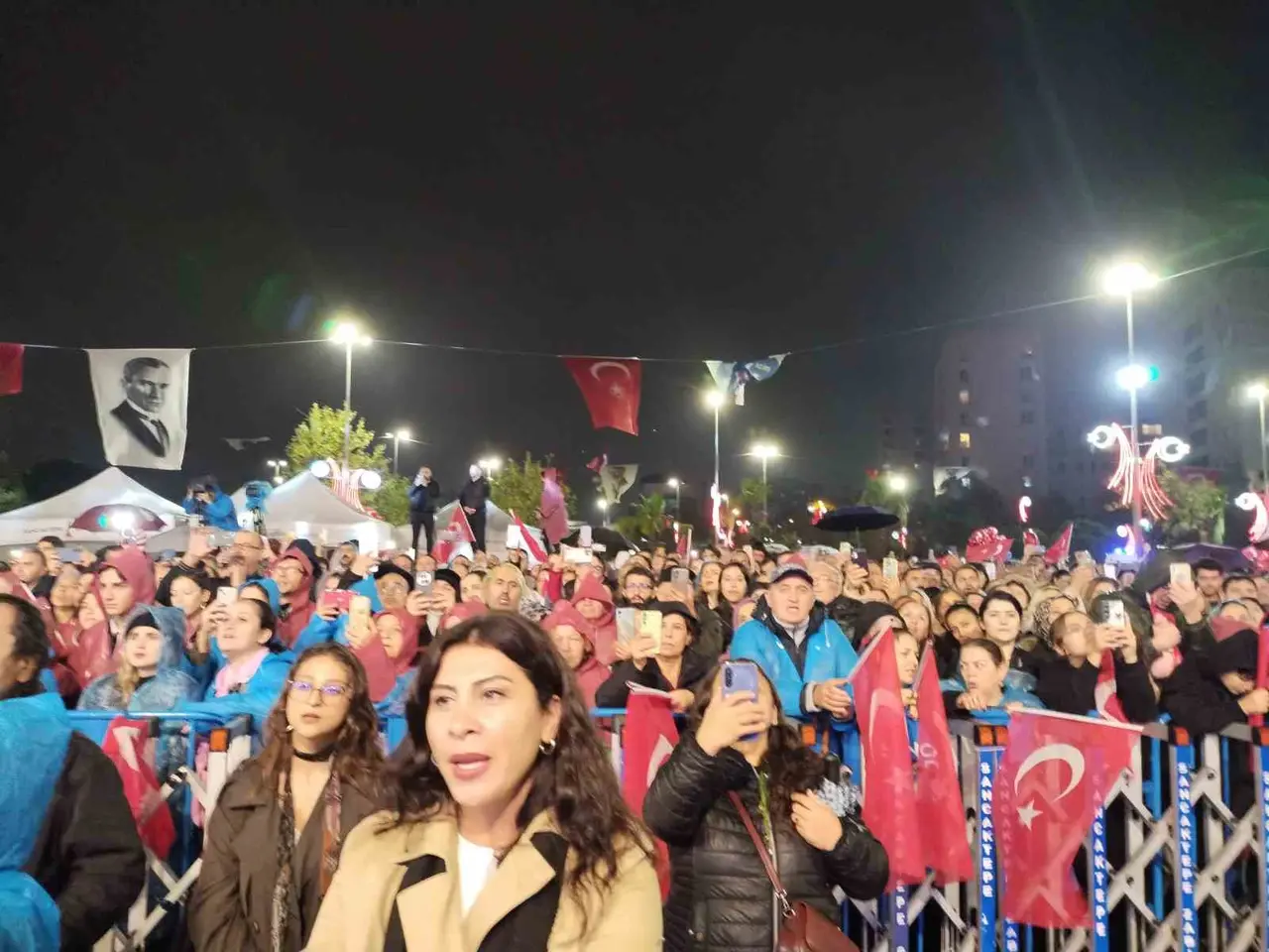 Sancaktepe’de 29 Ekim coşkusu: "Cumhuriyet geleceğe taşıyacağımız en büyük sorumluluğumuzdur"