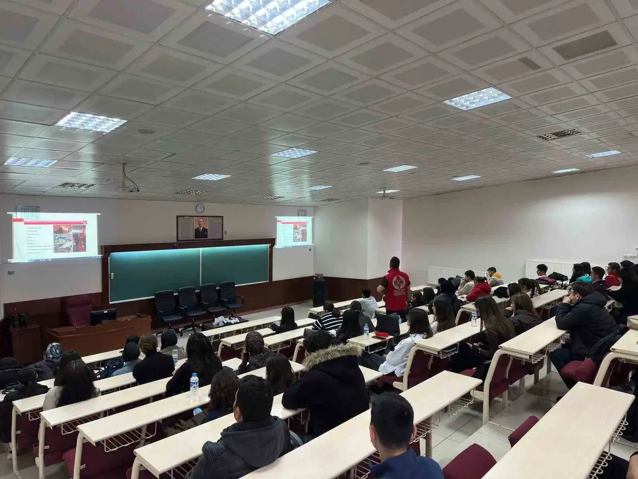Erzurum’da gençlere ve velilere "Güvenli Gelecek" bilgilendirmesi