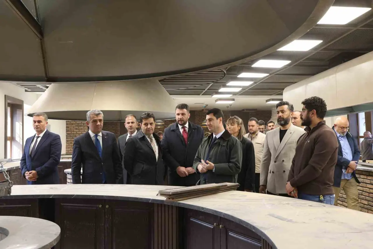 Erzurum’da geleceğin şeflerini yetiştirecek Gastronomi Lisesi’nde açılış hazırlığı