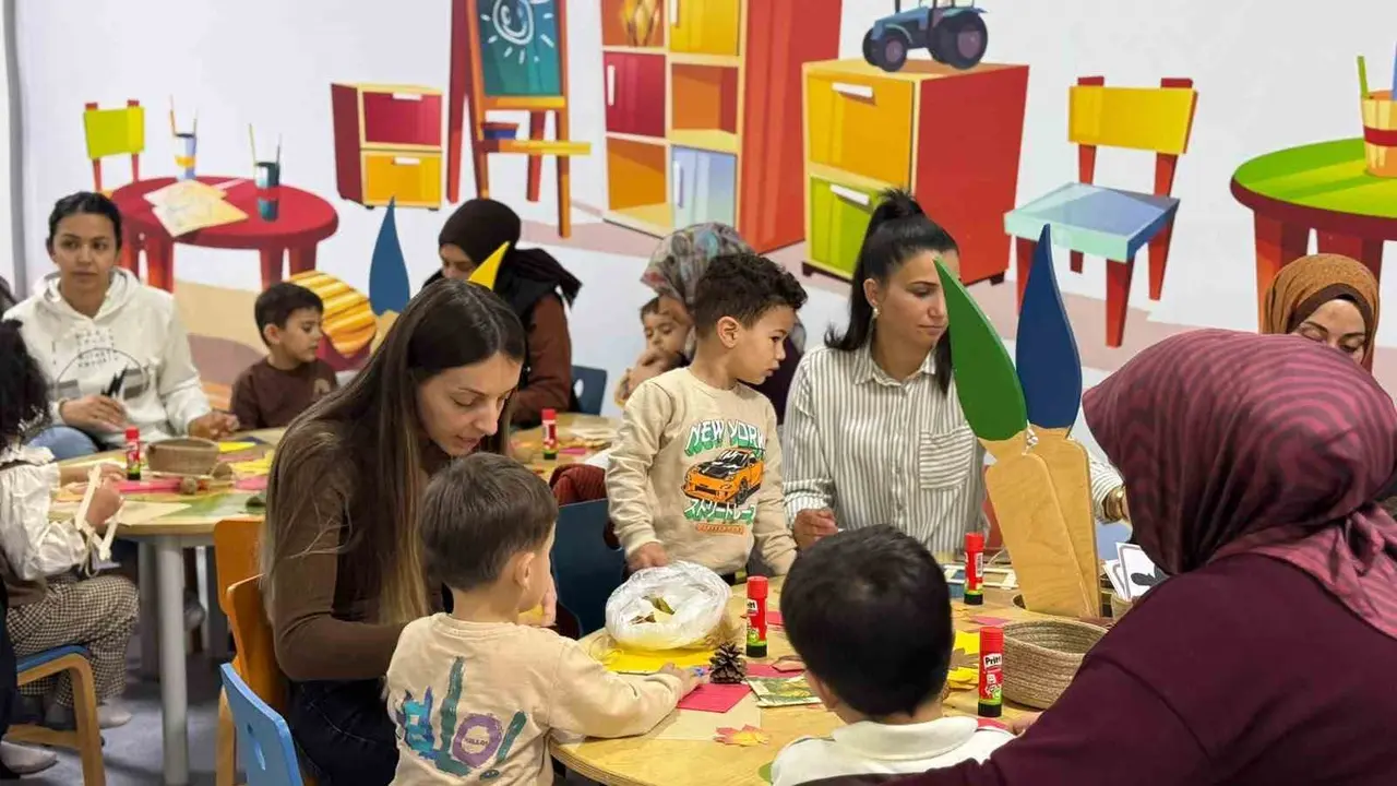 Sincan Belediyesi’nden Anne Çocuk Oyun Evleri’nde sonbahar etkinliği