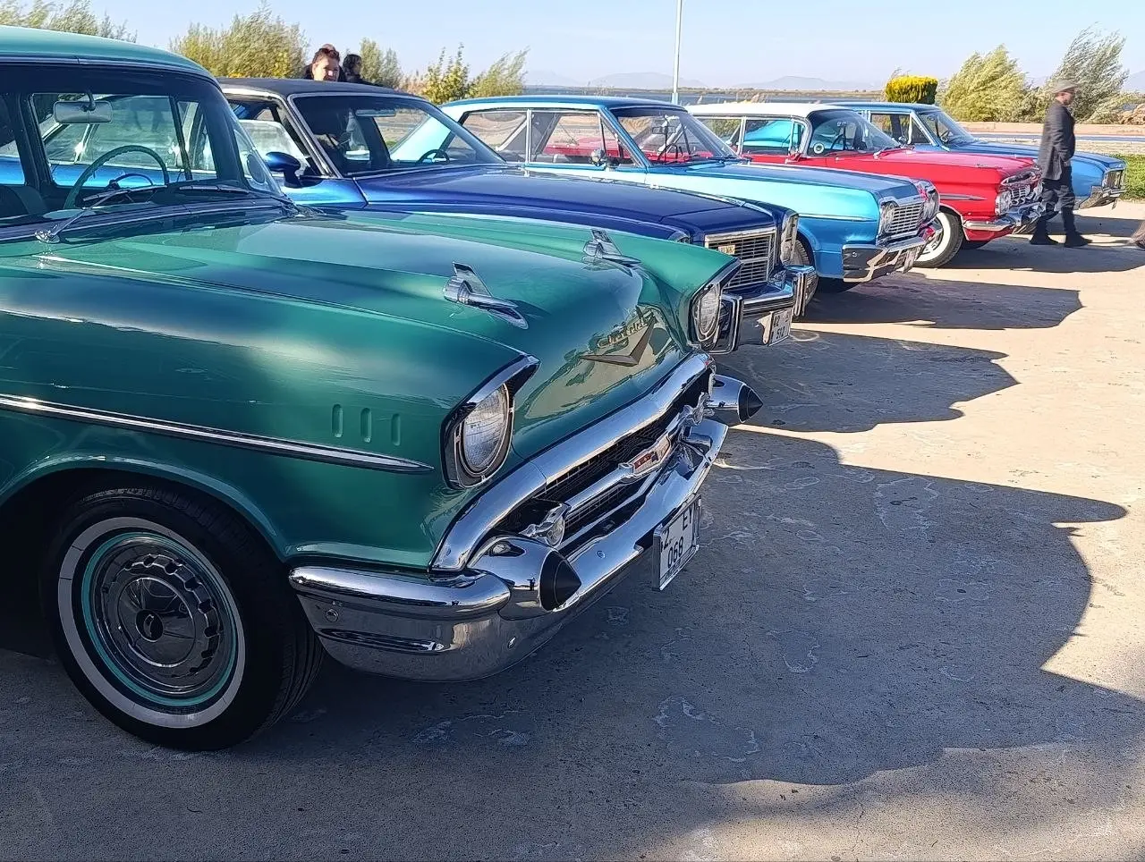 Klasik otomobiller Beyşehir Gölü’nü turladı