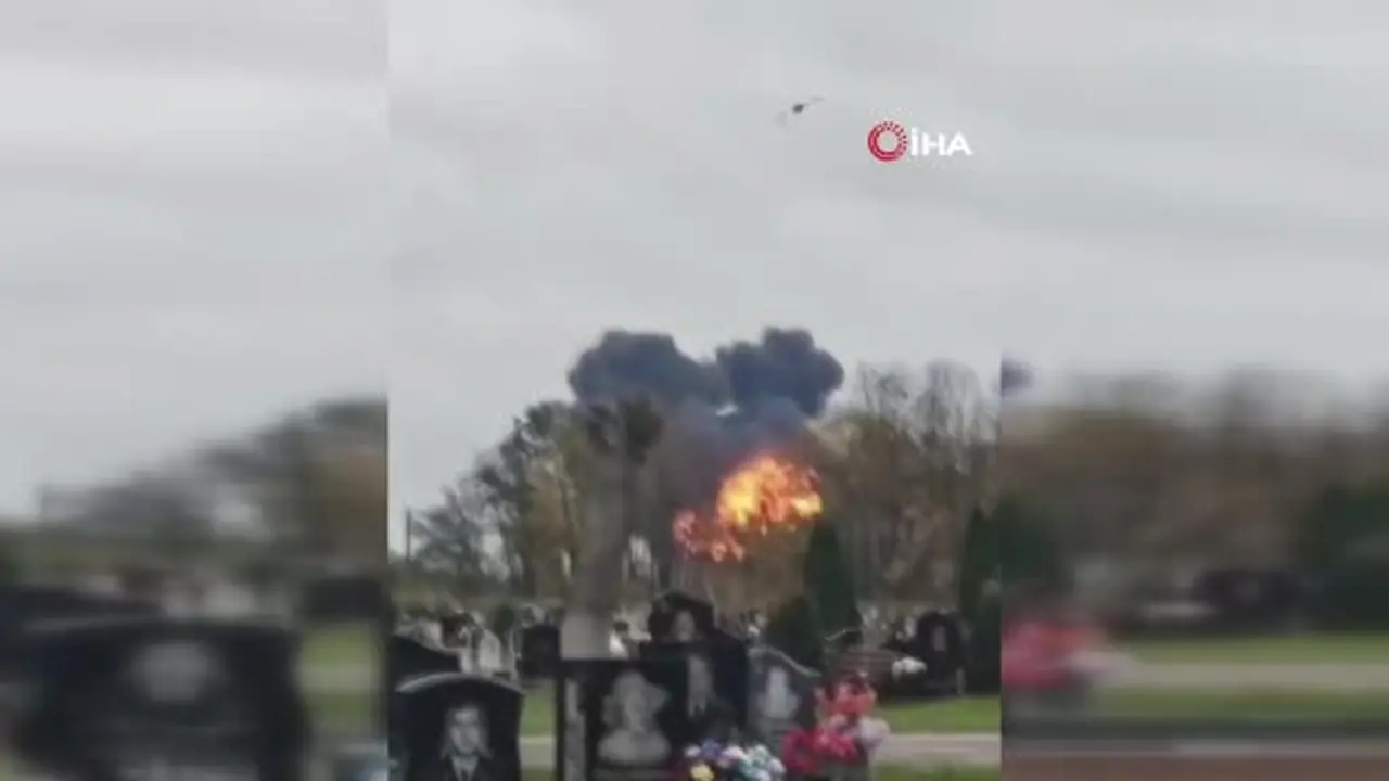 Rusya’da Su-30SM savaş uçağı düştü