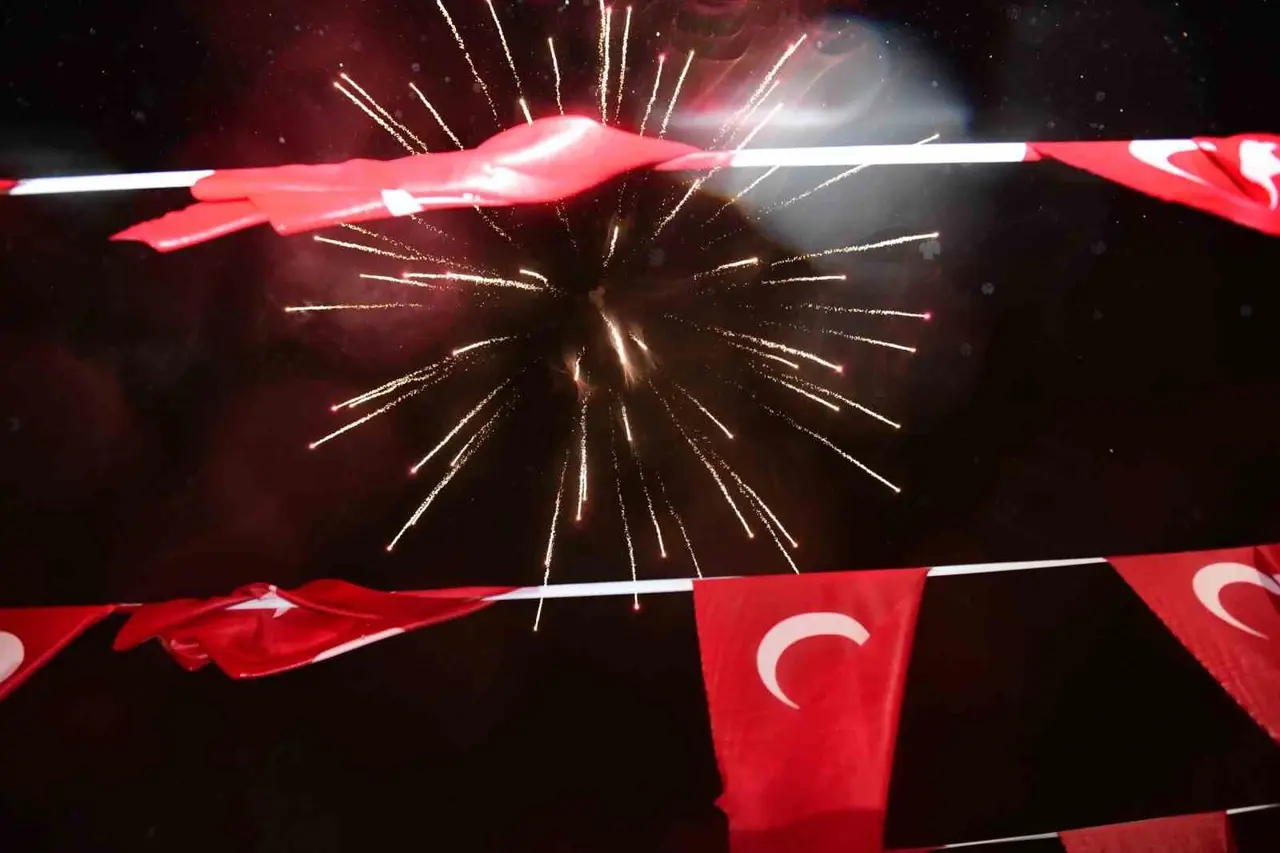 Kestel Belediyesi 29 Ekim coşkusunu ilçenin dört bir yanına taşıyacak
