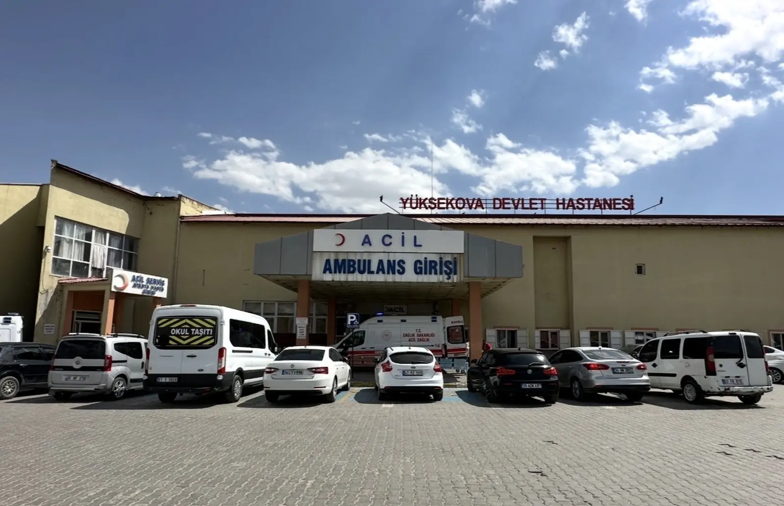 Yüksekova Devlet Hastanesi’nde uzman hekim kadrosu güçlendi