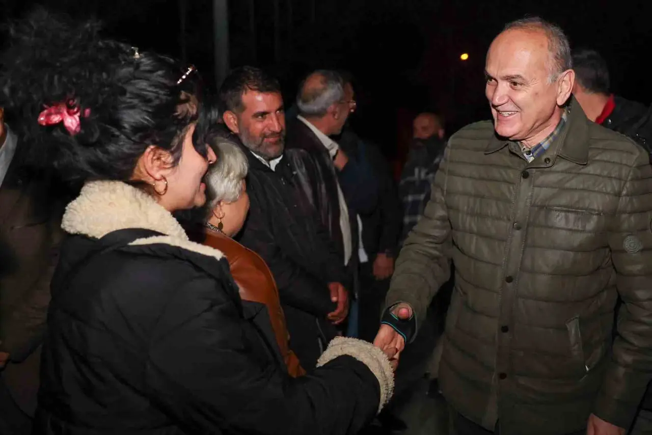 Başkan Özlü Ağa Mahallesine konuk oldu