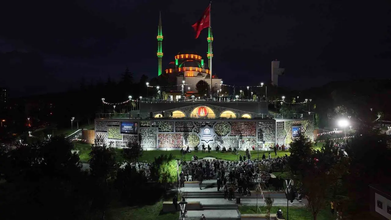 Sincan  Orhangazi  Teras Parkı açıldı