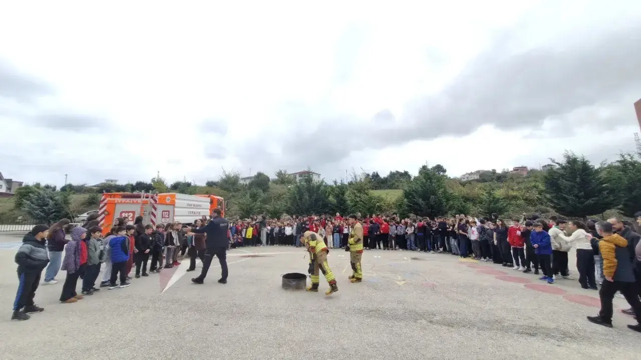 Sinop’ta öğrencilere yangın eğitimi
