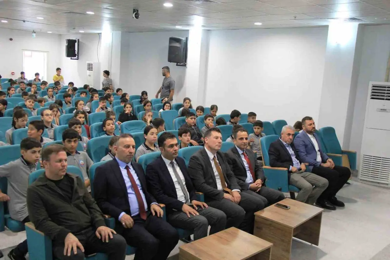 Cizre’de imam hatip okullarının yeniden açılışının 75. yılı coşkuyla kutlandı