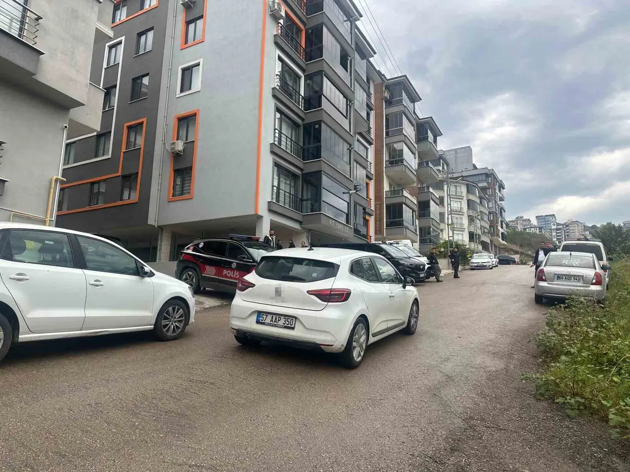 Sinop’ta polis memuru evinde ölü bulundu