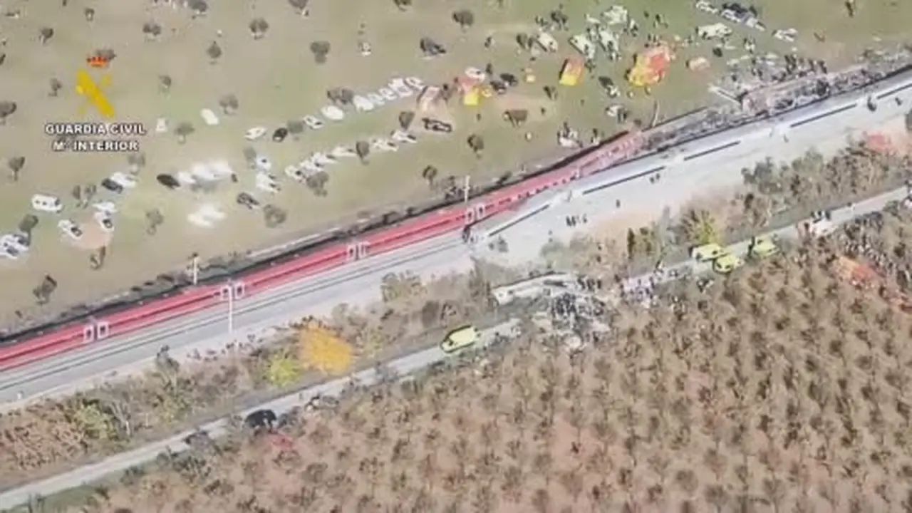 İspanya’daki tren kazasında ölü sayısı 30’a yükseldi
