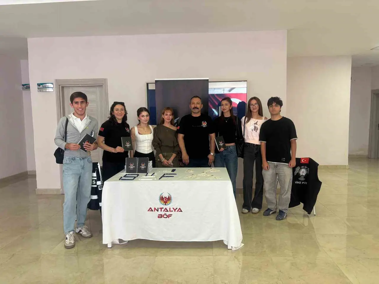 Antalya’da "Gençlerle Beraberiz" projesiyle 14 bin 638 öğrenciye ulaşıldı