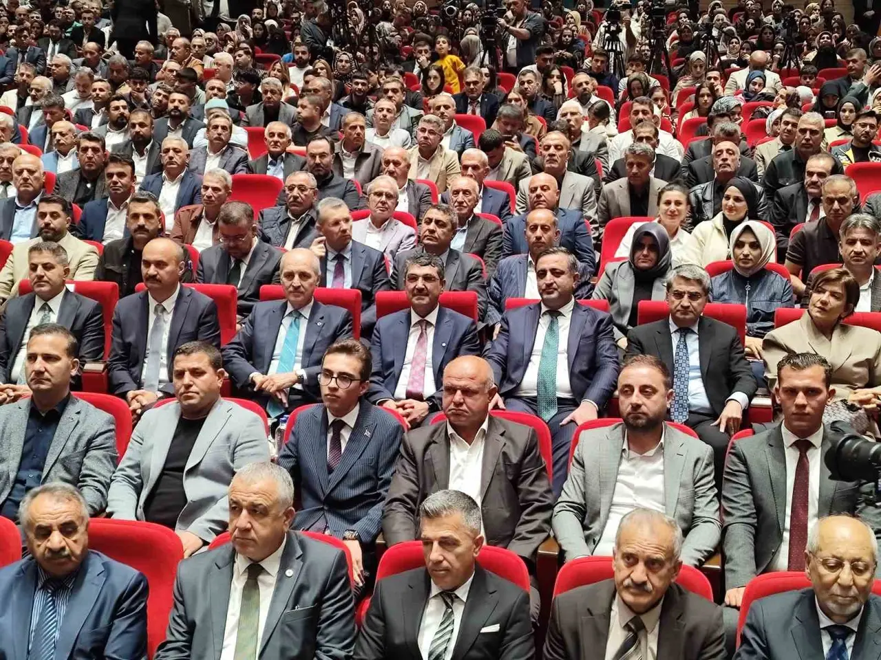 TBMM Başkanı Kurtulmuş: "Terörsüz bir bölgeyi inşallah inşa edeceğiz"
