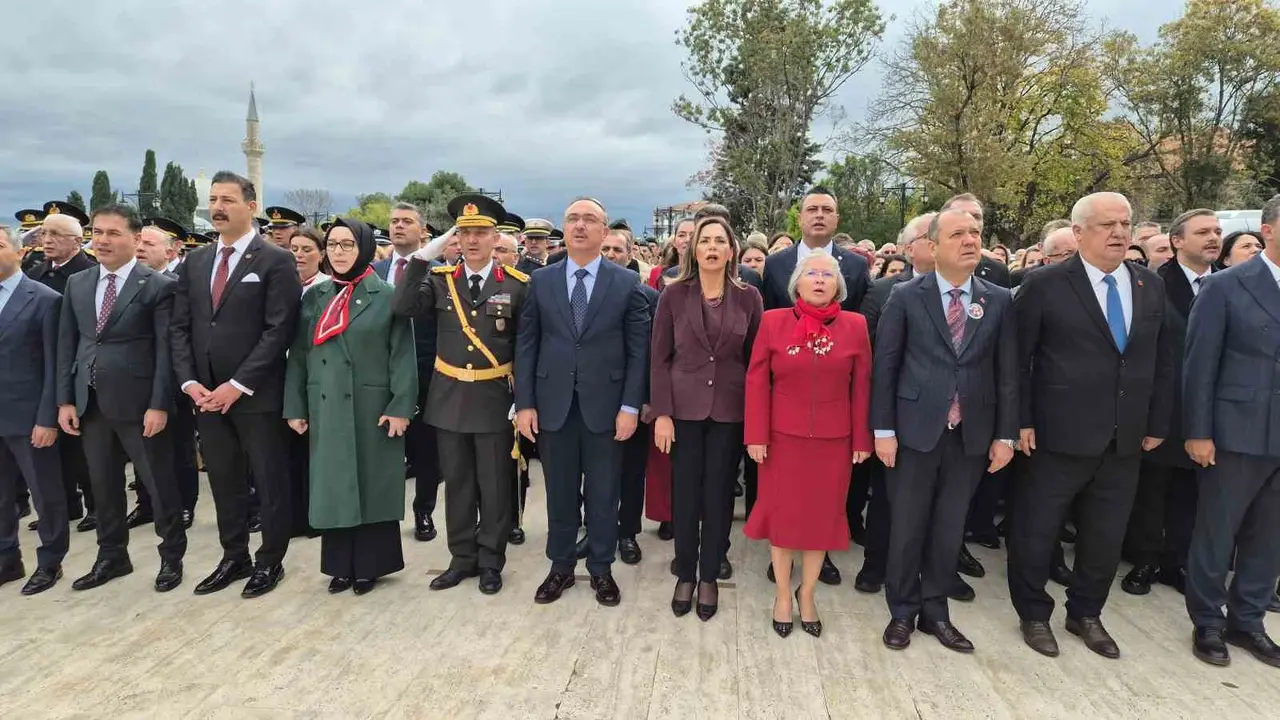 Tekirdağ’da Cumhuriyet Bayramı töreni