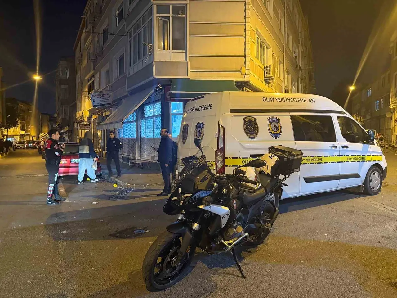 Fatih’te iki grup arasında silahlı kavga: 1 yaralı