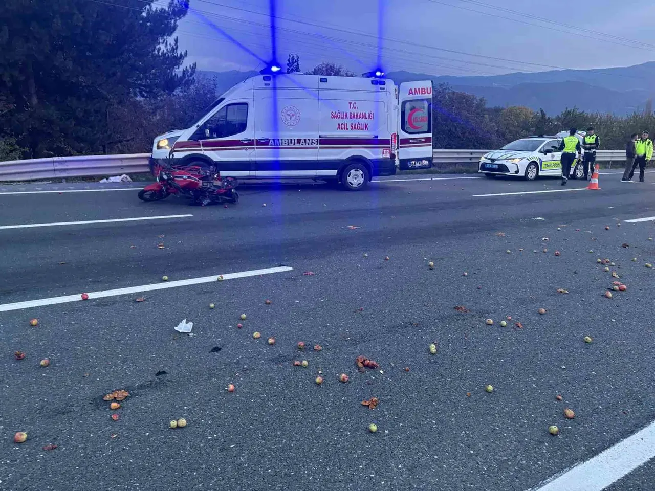 Kastamonu’da otomobil ile üç sepetli motosiklet çarpıştı: 1 yaralı