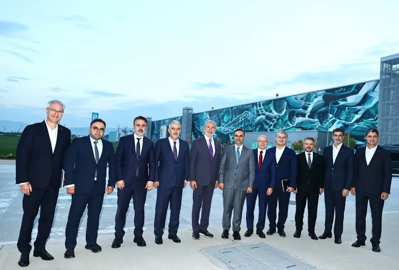 Bakan Kacır: "Togg, günde 375 araç üretim hızıyla yoluna güçlü şekilde devam ediyor"