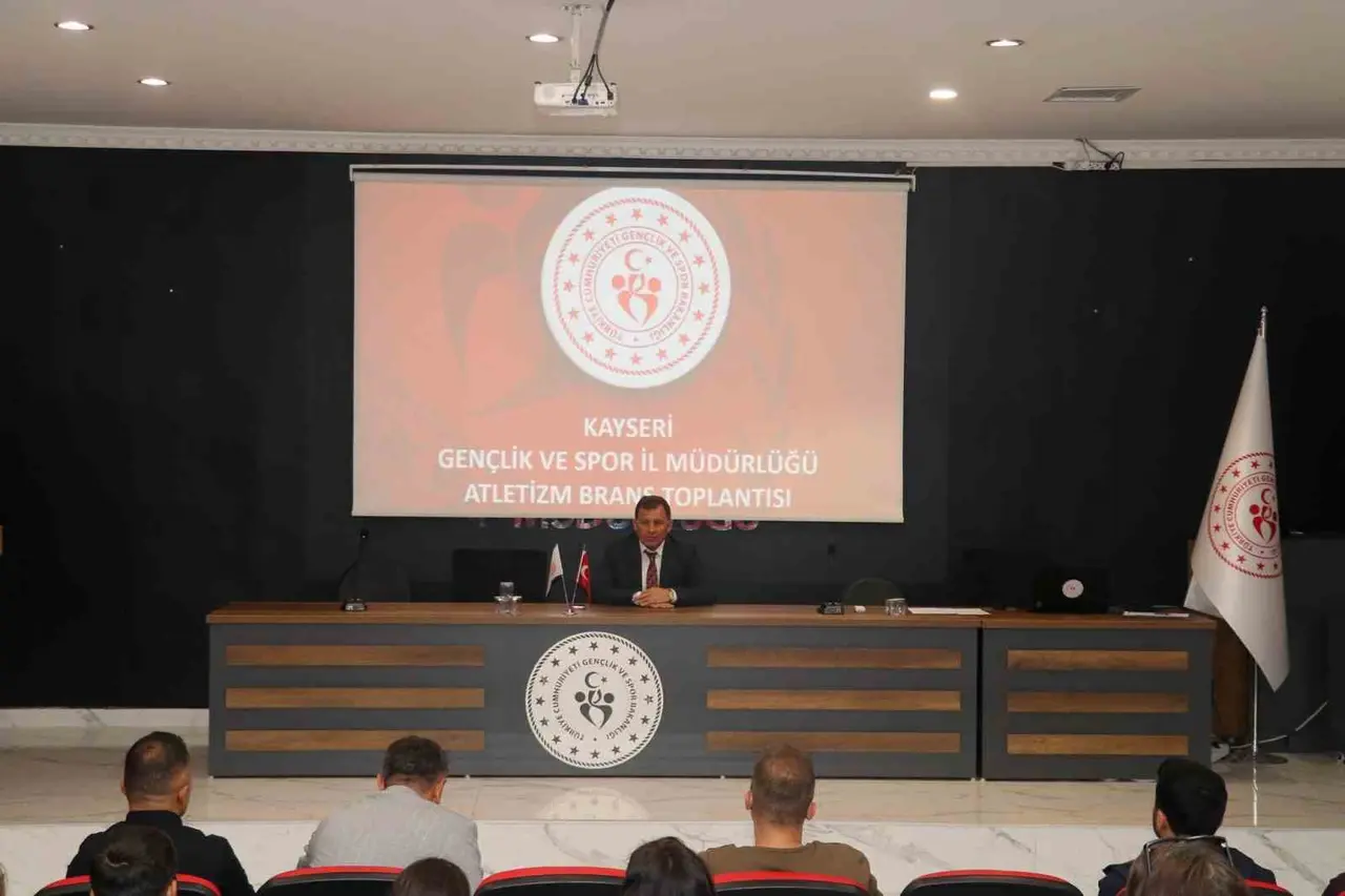 Kayseri’de Atletizm Değerlendirme ve Planlama Toplantısı yapıldı