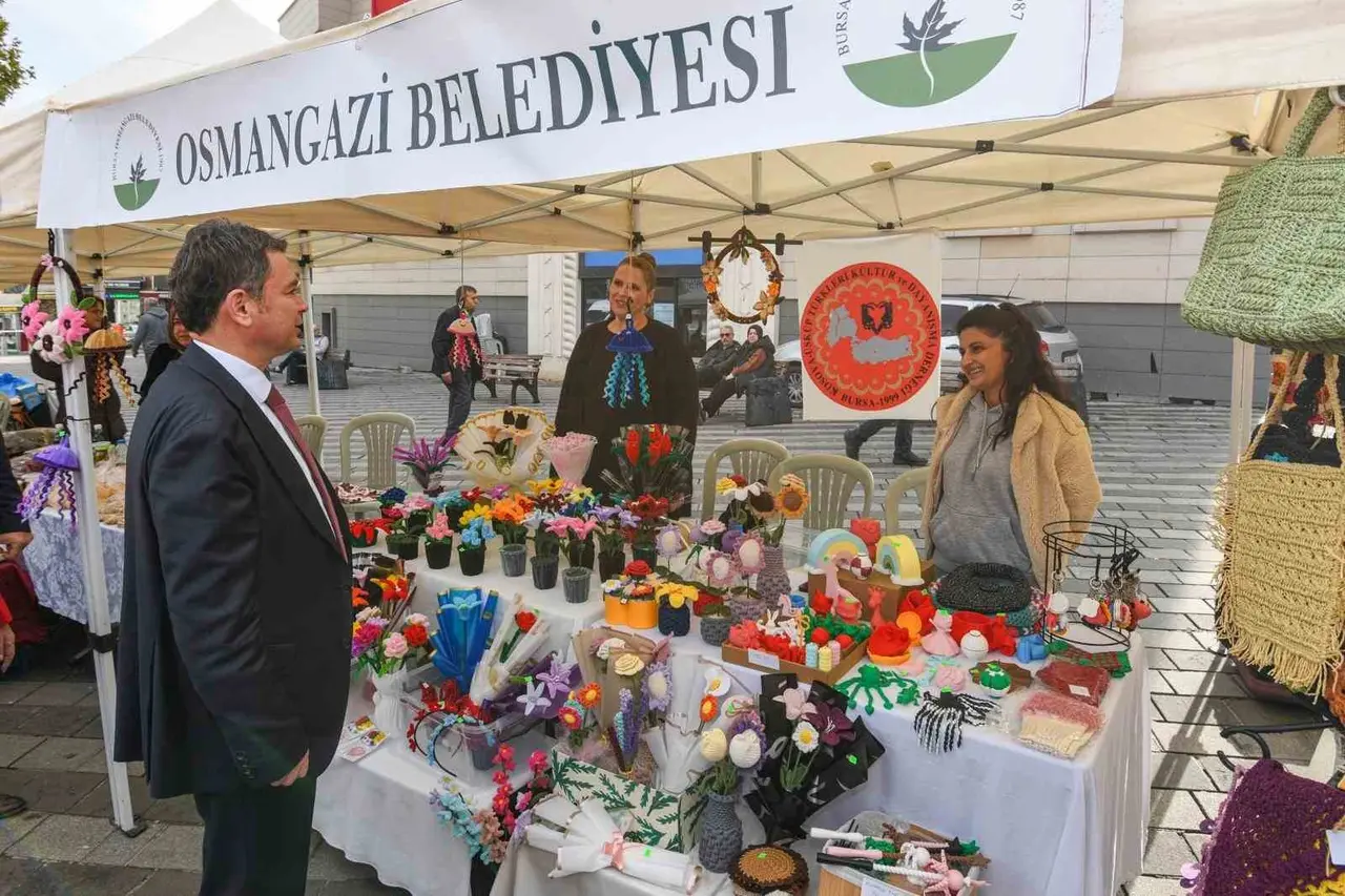 Cumhuriyet’in ışığında kadın emeği Osmangazi’de buluştu