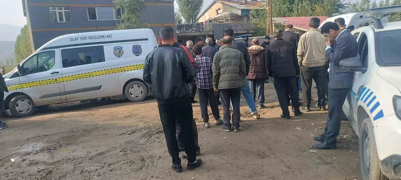 Hasköy’de toprak kavgası kanlı bitti: 1 ölü, 4 yaralı