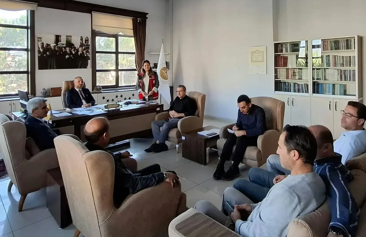 Simav’da Müftülük personeline aile eğitimi verildi