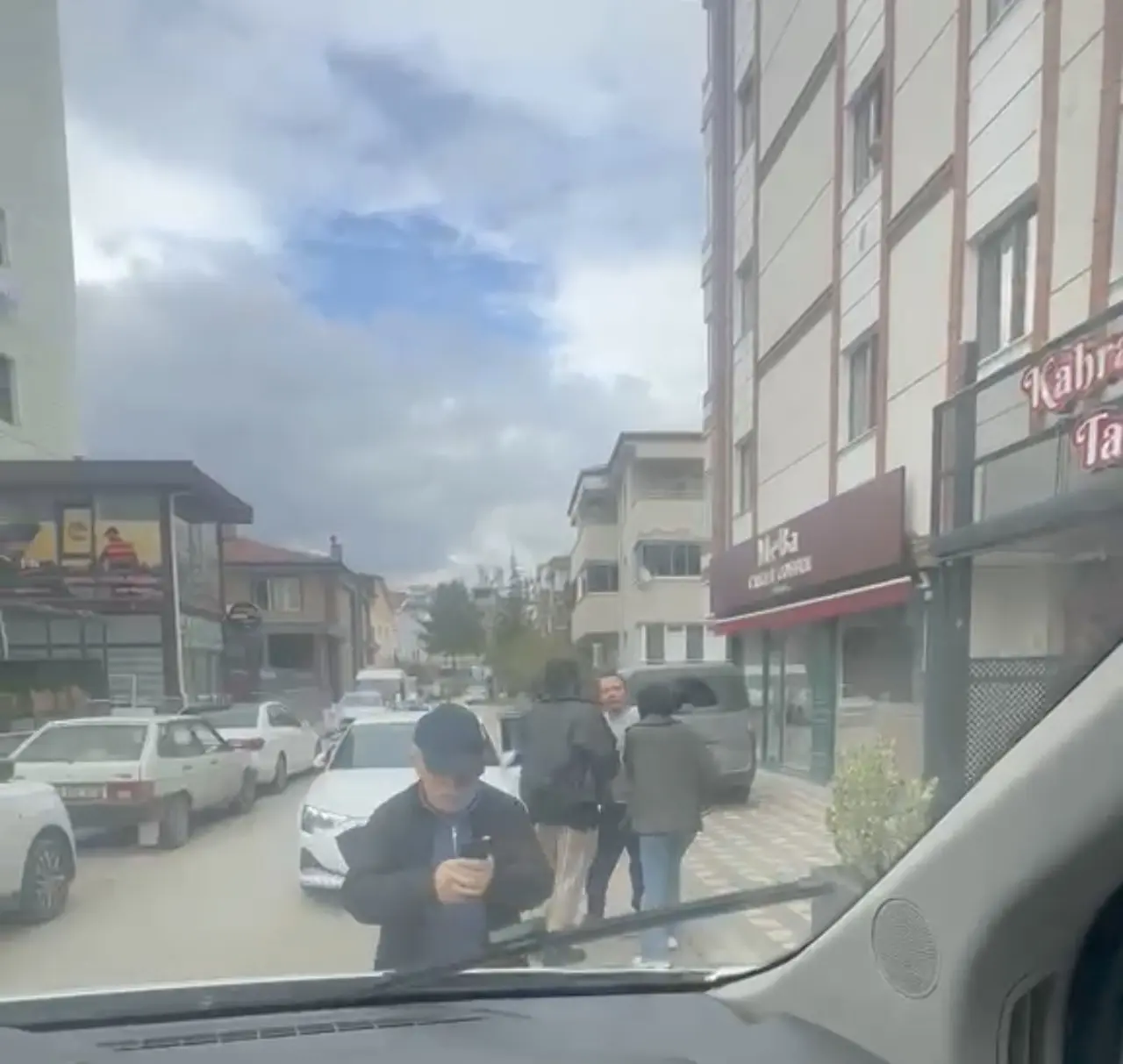 Tokat’ta öğrenci servisine saldırı