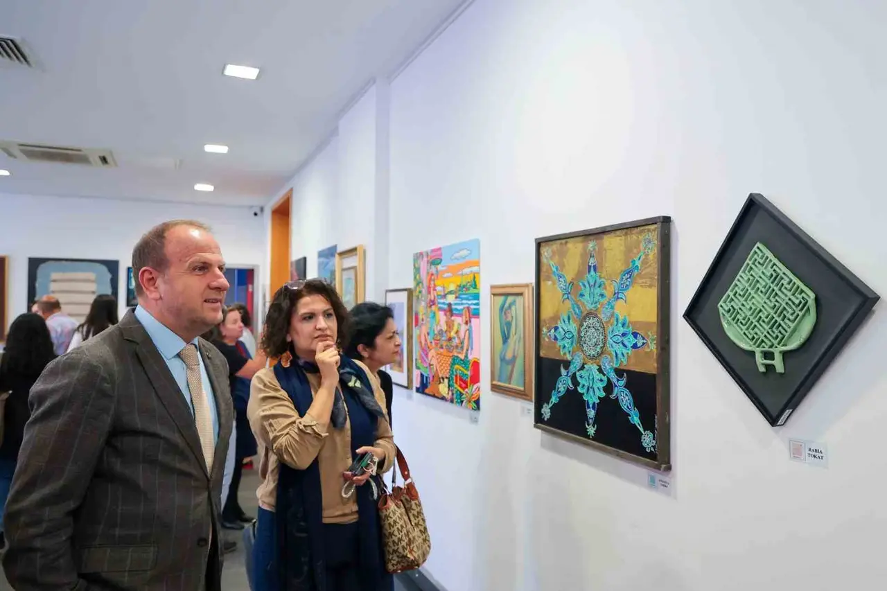 Antalya’da 103 sanatçıdan Cumhuriyet’e özel sergi