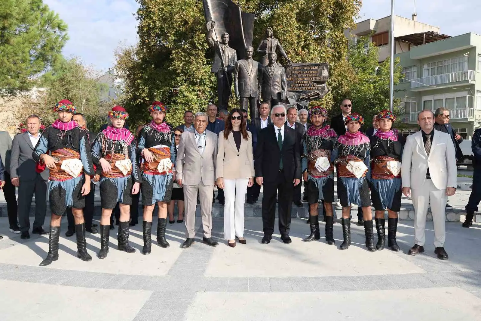 Söke’de 19 Ekim Muhtarlar Günü törenle kutlandı